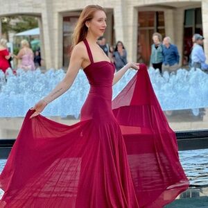 Deme by Gabriela Berta